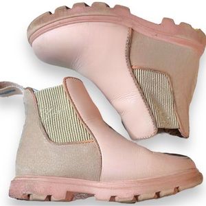 Girls size 10 Kensington Treklite Chelsea Boot in Chameleon Pink